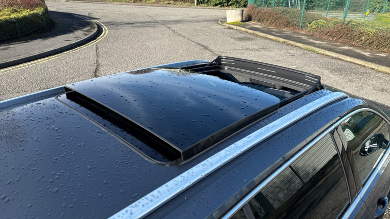 Volkswagen Passat 2.0 TDI R-Line 5dr DSG [Panoramic Roof] Diesel Estate